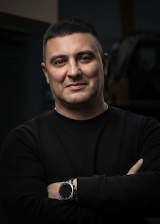 Руководитель студии