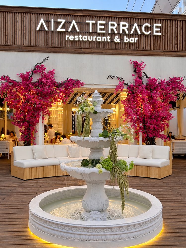 Aiza Terrace — косметический ремонт, Esentai Mall, Казахстан, г. Алматы